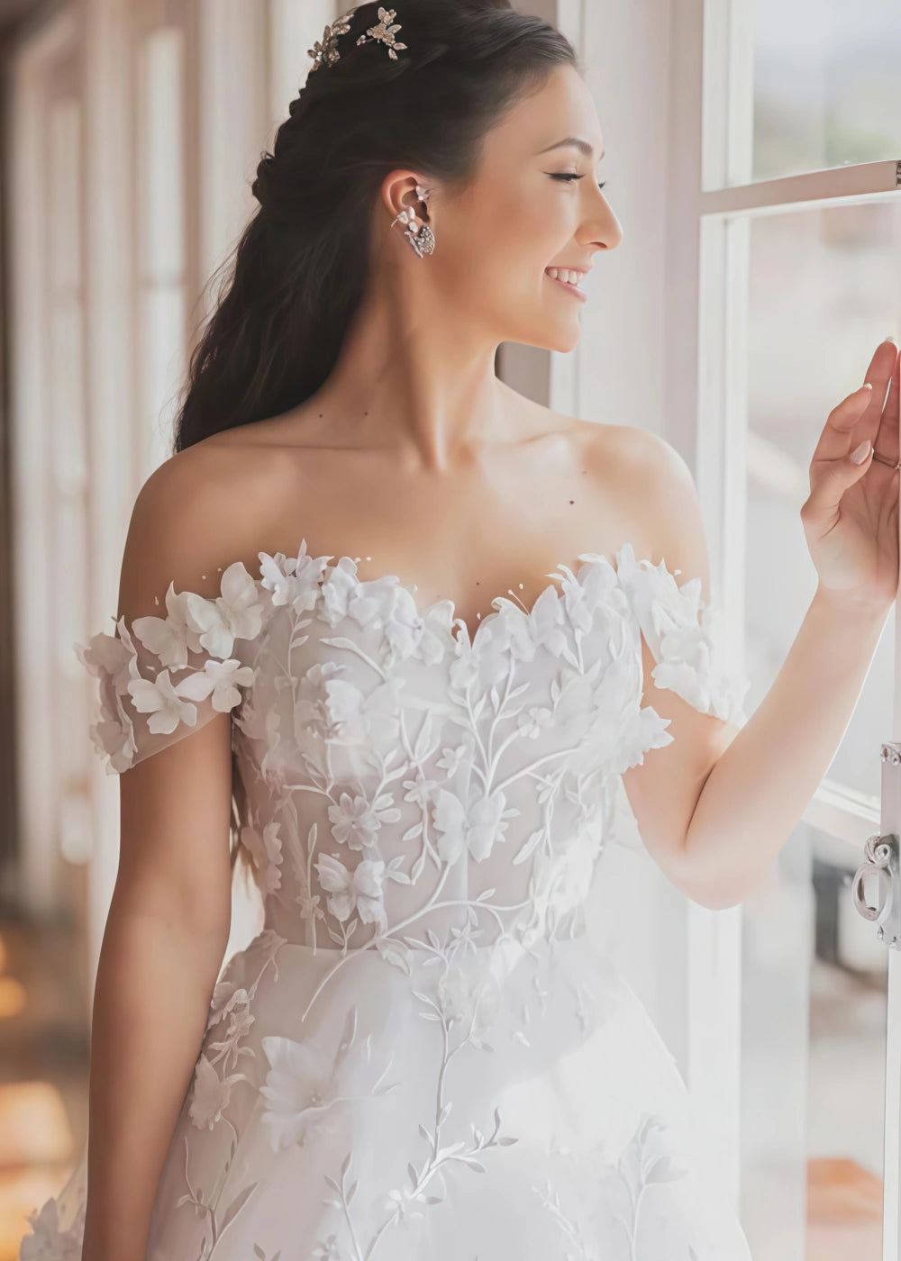 Lisa | Stunning Boho Ball-Gown/Princess Off the Shoulder Floral Applique Wedding Dress with Long Train