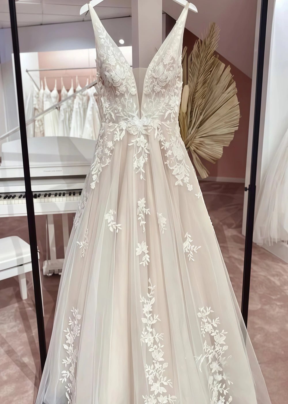 Mabel | Stunning A Line/Princess V Neck Lace Tulle Wedding Dress with Train