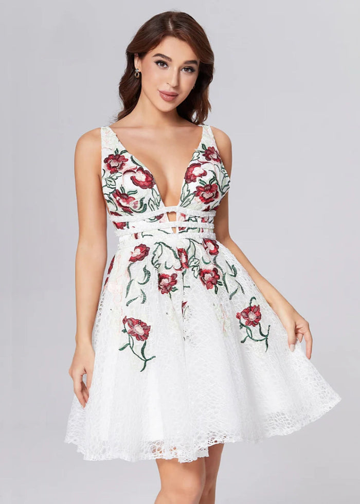Boudicenia | Bold & Timeless White Homecoming Dress – Be Unforgettable This Fall - White Floral - PromDressClub