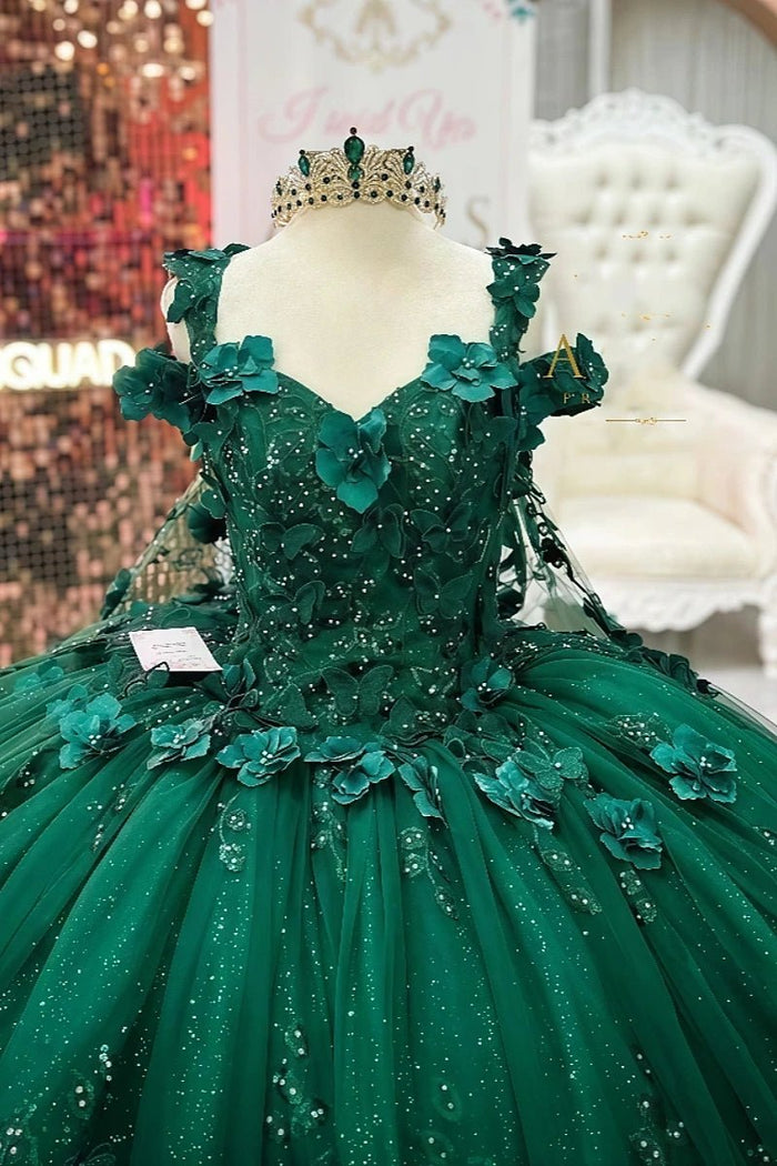 Faye | Exquisite Dark Green Quinceanera Dress: Stunning Sweet 16 Dress to Impress - Dark Green - PromDressClub