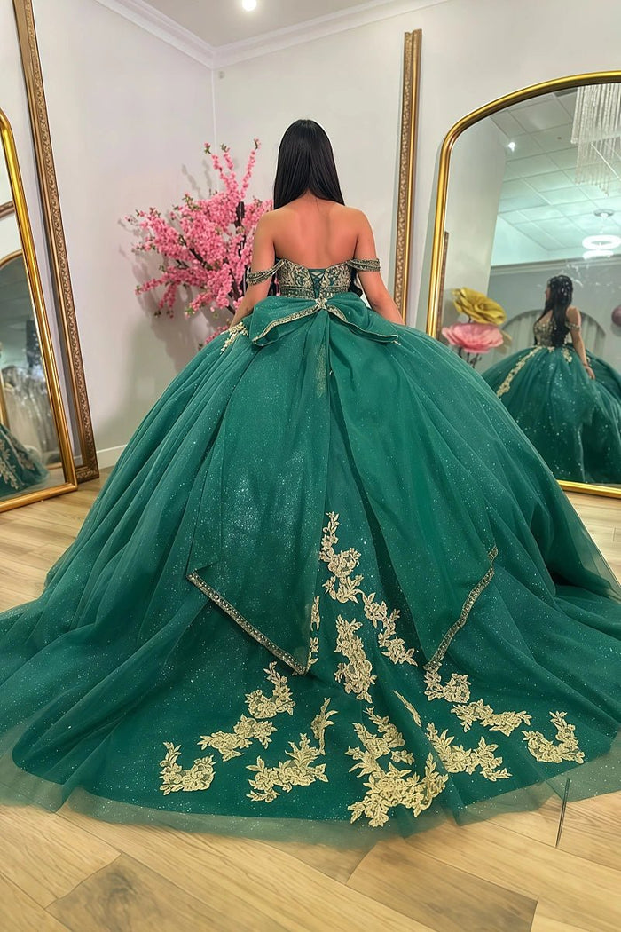 Louise | Discover the Ultimate Emerald Green Quince Dress: Royal Elegance Meets Effortless Style - Emerald Green - PromDressClub