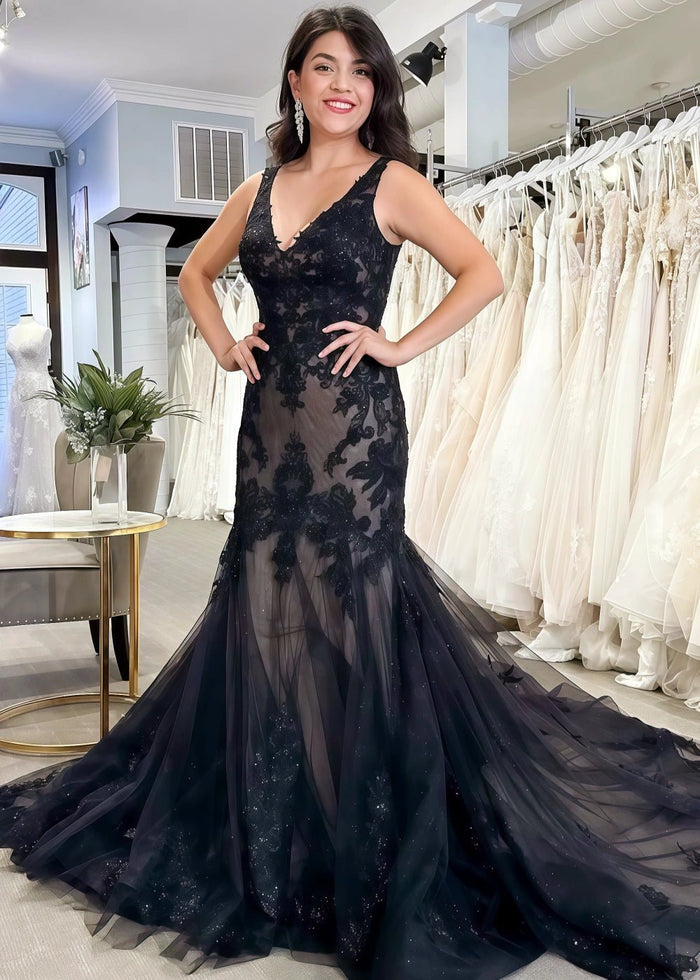 Mandy | Gothic Black Mermaid V Neck Lace Wedding Dress with Long Train - Black - PromDressClub
